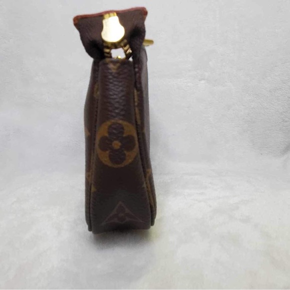 Louis Vuitton mini pochette monogram - Picture 3 of 5